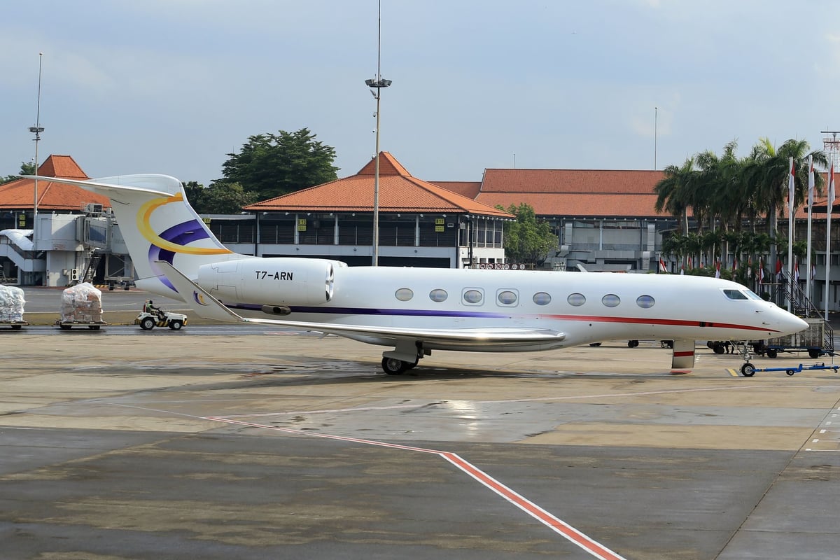 Tarmac welcome — private jet